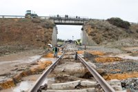 Técnicos de Adif siguen con los trabajos en Arahal y Renfe mantiene el transporte alternativo