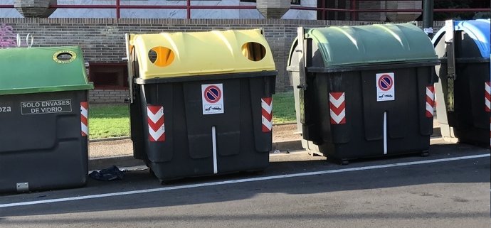 Contendores de recogida selectiva de basura