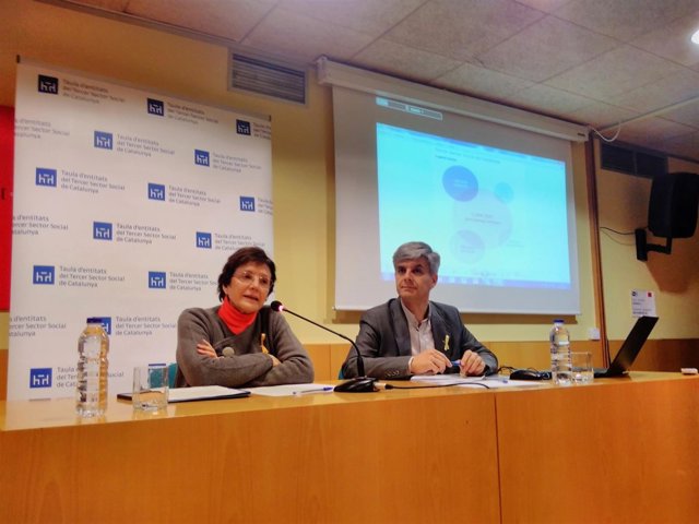 A.Alsina y T.Codina, Taula del Tercer Sector