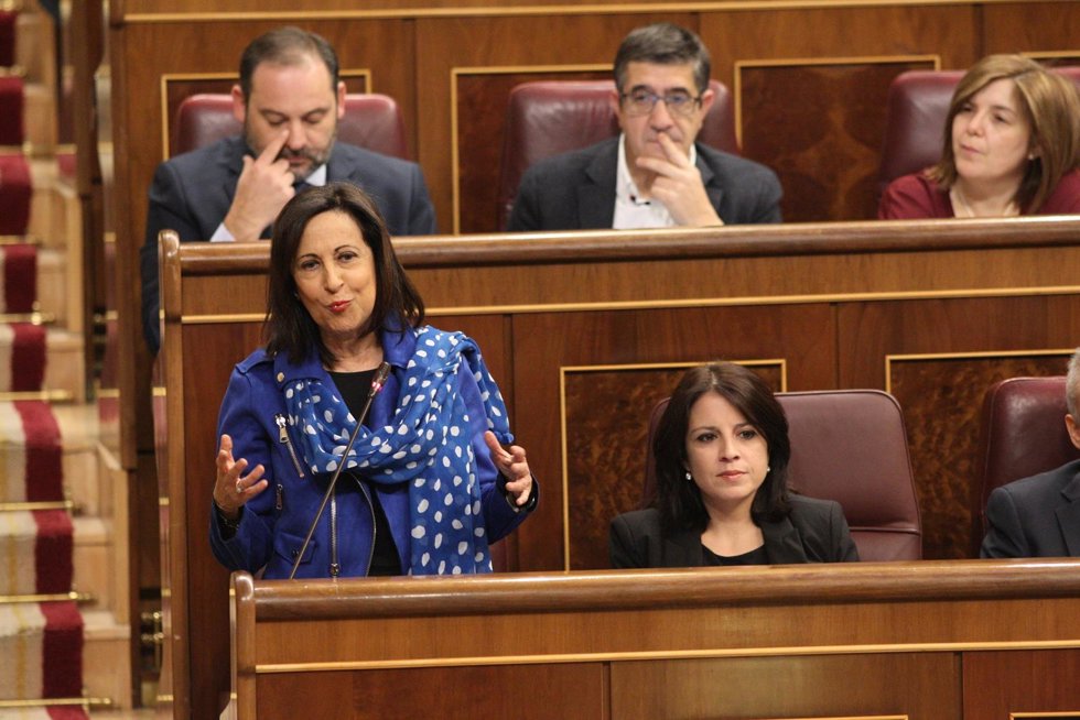 La portavoz socialista, Margarita Robles, en la sesión de control