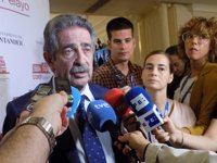 Revilla ve "hipocresía" en PP, Podemos y Cs en sus acusaciones a Carrancio de tránsfuga