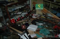 La Guardia Civil detiene a un hombre por robar por 'alunizaje' en una joyería de Moreda