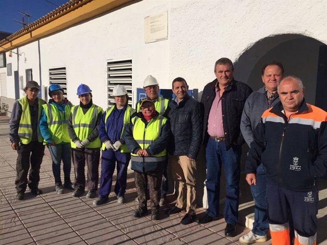 El diputado Guillermo Casquet ha visitado obras del PFEA en Tíjola.