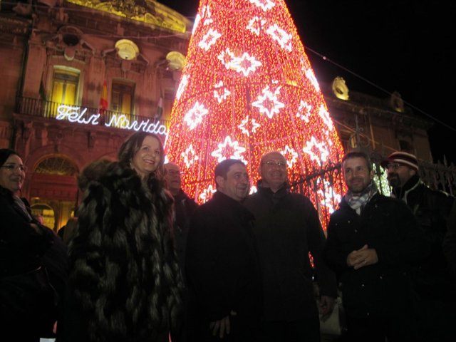 Iluminación navideña del Palacio Provincial