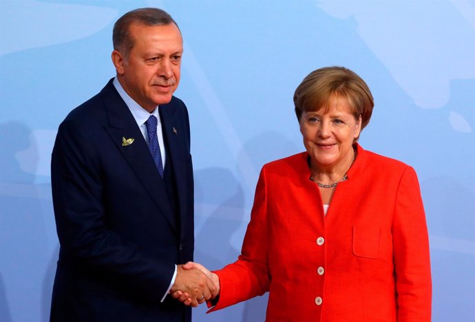 La canciller de Alemania, Angela Merkel, y el presidente turco, Recep T. Erdogan