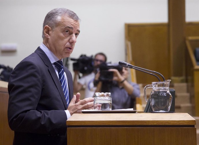 Iñigo Urkullu en el Parlamento vasco