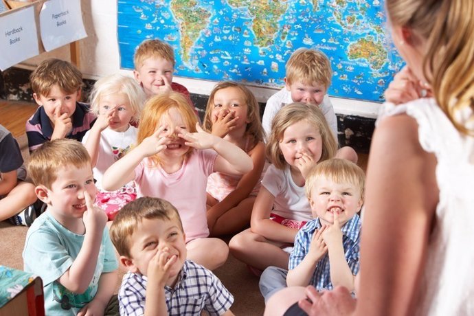 Niños, clase, guardería