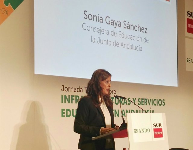 Sonia Gaya, consejera de Eduación de la Junta