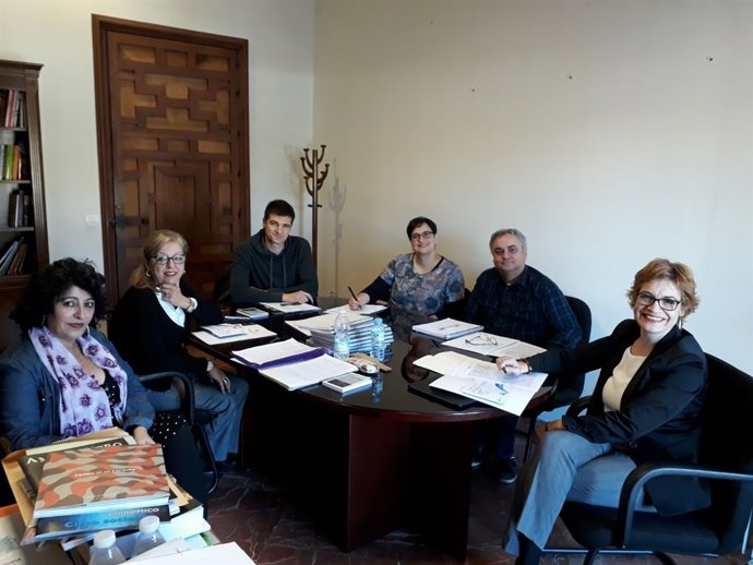 Ruz (dcha.), junto al resto del jurado