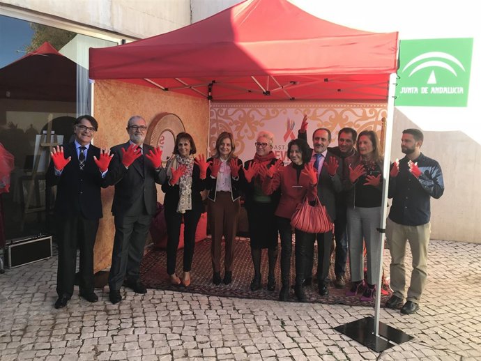 Marina Álvarez preside los actos con motivo del Día Mundial del SIDA