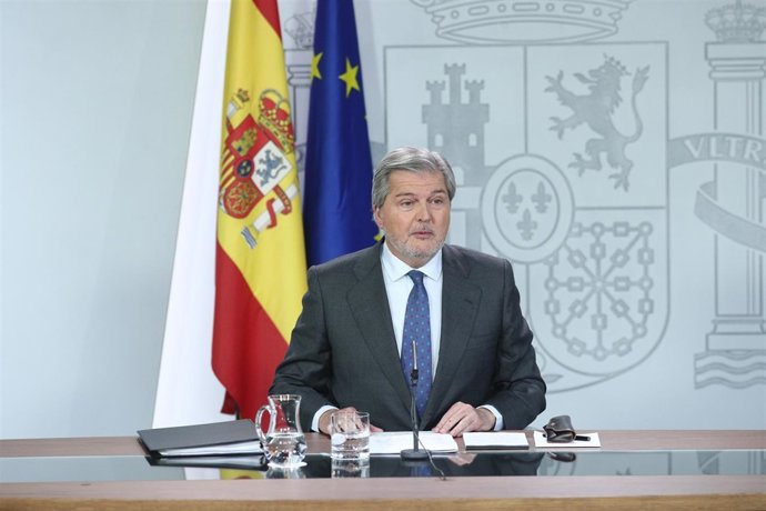 Rueda de prensa de Iñigo Méndez de Vigo tras el Consejo de Ministros