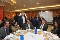 Cospedal apremia a PP a "trabajar con alegría" para ganar las autonómicas y cambiar "cosas que se están haciendo mal"