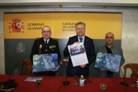 La Policía Nacional colabora en el calendario solidario de la Asociación Autismo Córdoba