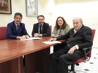 La Fundación Cajasur firma un convenio para la mejora de instalaciones de la residencia de Iemakaie en Córdoba