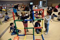 200 niños participan en la jornada creativa  de la Aldea del Talento y el Centro Botín