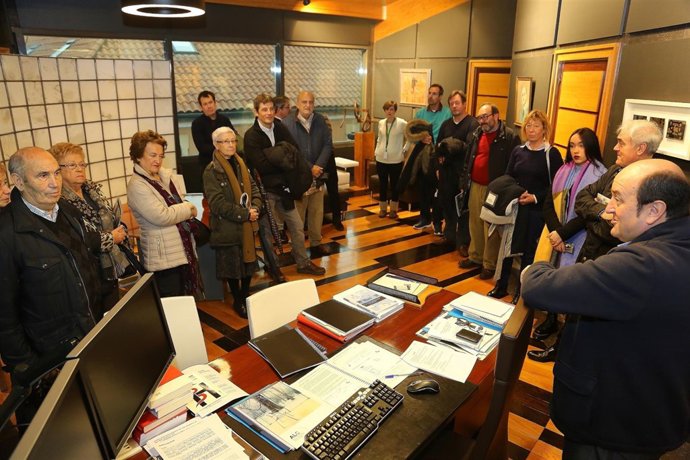 Andoni Ortuzar apertura de las puertas de Sabin Etxea