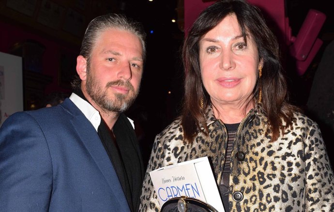 Tim y carmen martinez bordiu/