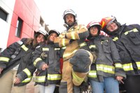 Los bomberos de la DPZ colaboran con un calendario solidario de la Asociació Pierres de Tarazona