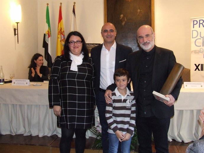 Fernando Aramburu recoge el Premio Dulce Chacón