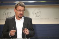 Domènech afirma que las encuestas "son poco fiables" al haber un "enorme" porcentaje de indecisos