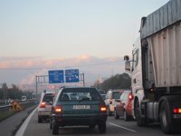 La DGT prevé 6,7 millones de desplazamientos por el puente del 6 y 8 de diciembre, casi la mitad que el año pasado