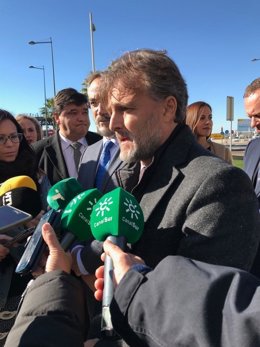 El consejero de Medio Ambiente, José Fiscal. 