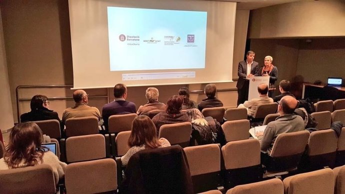 Rueda de prensa Diputación Barcelona acceso Montseny