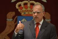 Curbelo califica de "falsos" los argumentos de Morales en sus acusaciones al Gobierno canario en el reparto de dinero