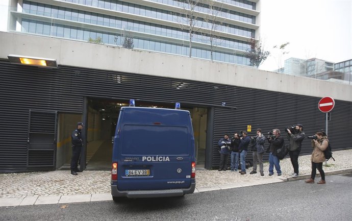 Furgón de la Policía de Portugal