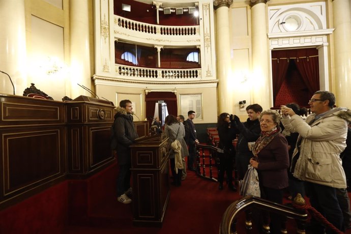 Jornada de Puertas abiertas en el Senado