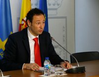 Martínez (PSOE) pide a la oposición que no "paralice" las oportunidades de Asturias para mejorar