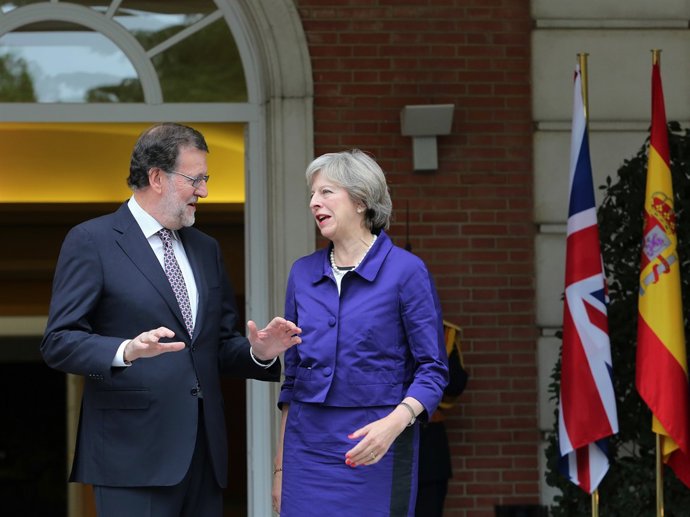 Mariano Rajoy rep Theresa May en la Moncloa