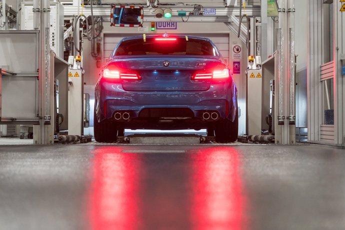 Fábrica de BMW en Alemania con el BMW M5