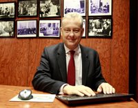 El embajador británico subraya que Londres defenderá la unidad de España y el respeto al Estado de derecho 