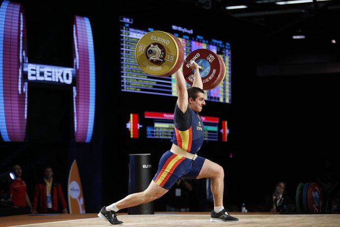 Marcos Ruiz en el Mundial d'Halterofília