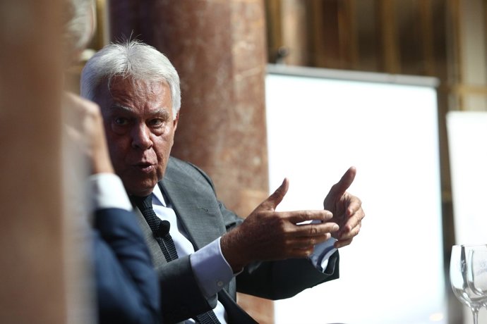 Felipe González en la II Assemblea Madrid Fòrum Empresarial