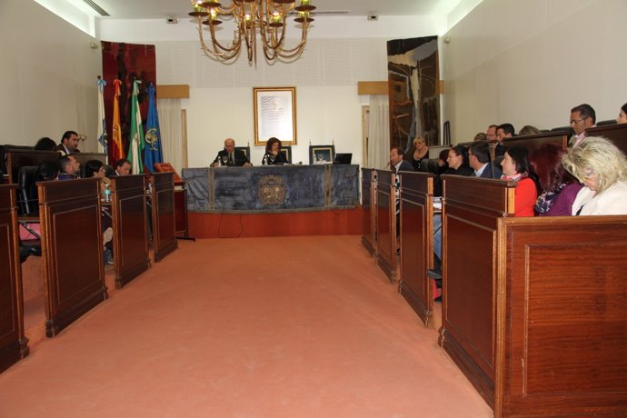 Pleno del mes de diciembre de 2017 en la Diputación de Huelva.