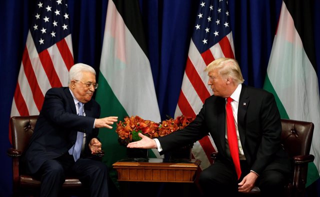 Donald Trump y Mahmud Abbas