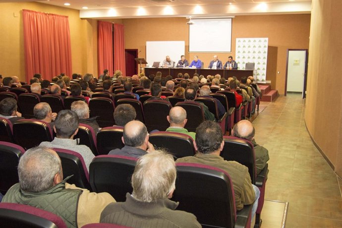 Nace una nueva comunidad de regantes en Huelva.