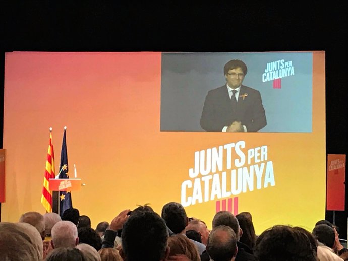  Carles Puigdemont, JuntsxCat