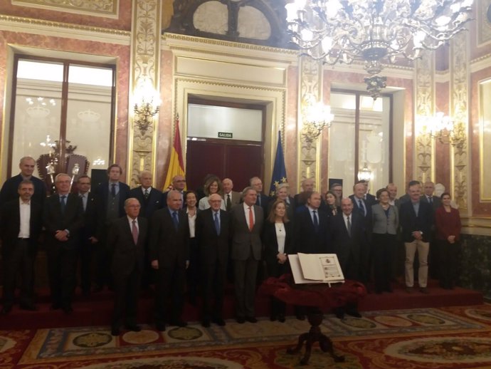 Foto de Familia Consejo asesor 40 º de la Constitución