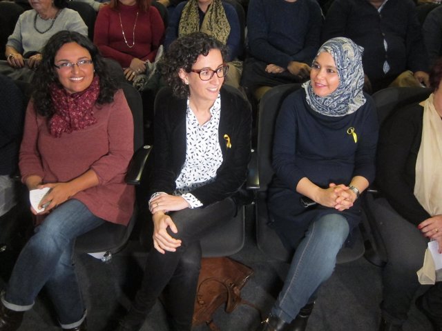 Las candidatas de ERC Sandra Rodríguez, Marta Rovira y Najat Driouech