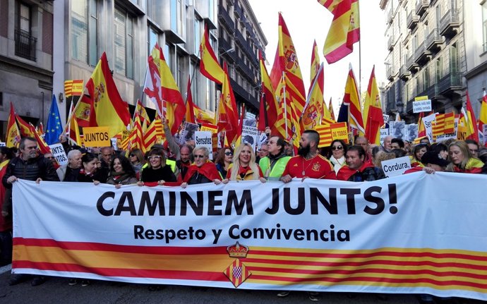 Manifestació a Barcelona el dia de la Constitució 2017