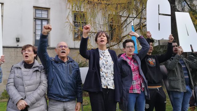Ana Pontón y Lois Diégues en el acto del BNG contra la Constitución