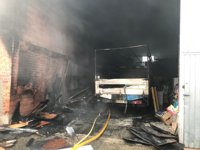 Sofocado un incendio en una nave agrícola entre Villanubla y Wamba (Valladolid)