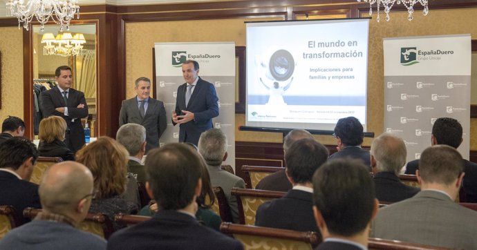 Sesión informativa celebrada por EspañaDuero.