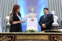 Detienen a Carlos Zannini, exfuncionario e íntimo del matrimonio Kirchner presuntamente implicado en el caso AMIA