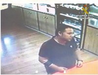 Detenido por distraer a una dependienta y llevarse joyas por valor de 10.000 euros en Monóvar