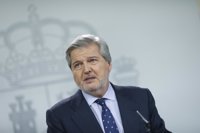 Méndez de Vigo defiende que el traslado de los bienes de Sijena "son cosas que requieren cierto tiempo"