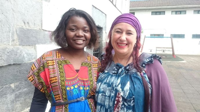 Estrella Ndong e Idoia Sánchez.